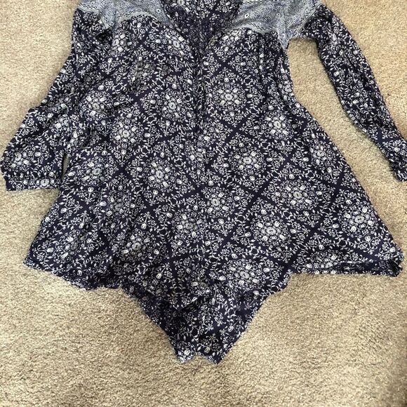 Zara Blue Patterned Long Sleeve Romper Small - Picture 5 of 6